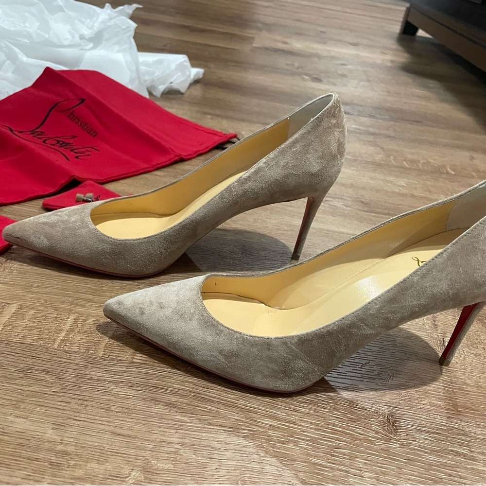 Christian Louboutin Kate suede pumps